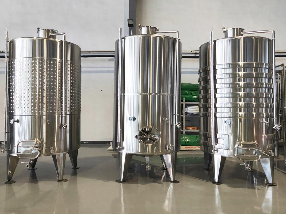 <b>2000L Round Wine Fermentation</b>